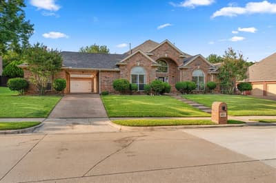 2508 Russwood Drive, Flower Mound TX 75028 - Photo 2