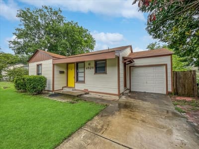 4929 Donnelly Avenue, Fort Worth TX 76107 - Photo 2