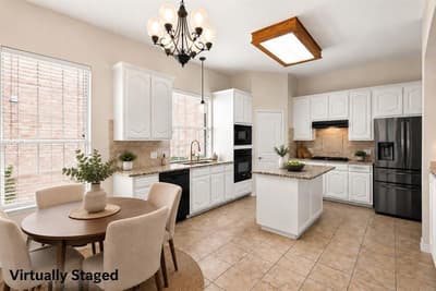 7801 Loma Alta Trail, McKinney TX 75070 - Photo 3