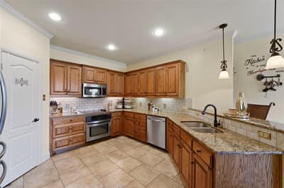 5132 Southpoint Drive, Arlington TX 76017 - Photo 5