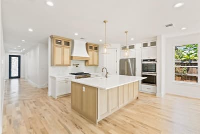 1334 E Kiest Boulevard, Dallas TX 75216 - Photo 3