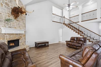 424 High Desert Drive, Fort Worth TX 76131