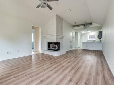 917 Westover Drive, Lancaster TX 75134