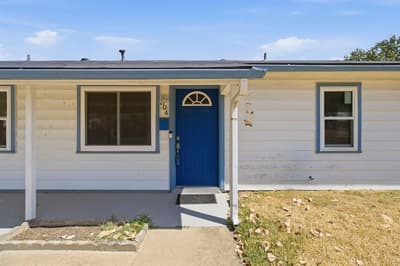 804 Aransas Drive, Euless TX 76039 - Photo 5