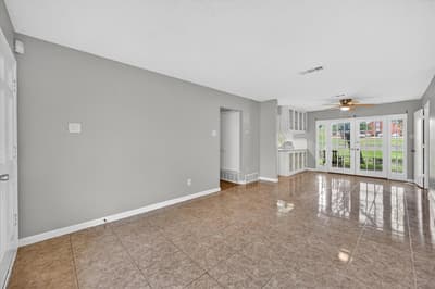 263 Merribrook Trail, Duncanville TX 75116 - Photo 2
