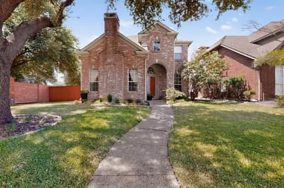 300 Cosbie Drive, Irving TX 75063