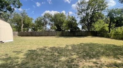 2332 Glencrest Drive, Fort Worth TX 76119 - Photo 4
