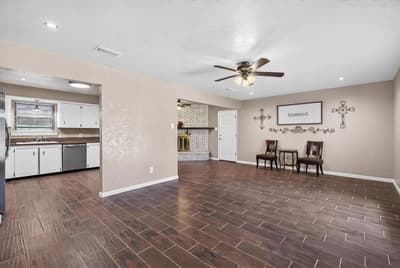 164 Creekview Drive E, Red Oak TX 75154 - Photo 5
