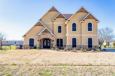 8900 Holly Road, Alvarado TX 76009