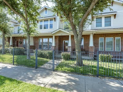 172 High School Drive, Lewisville TX 75057 - Photo 4