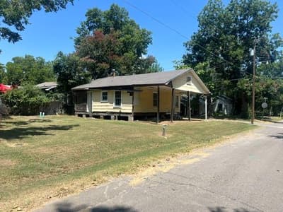1103 Pine Street, Bonham TX 75418 - Photo 4