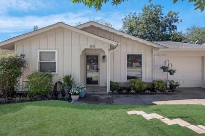 1215 Aransas Drive, Euless TX 76039
