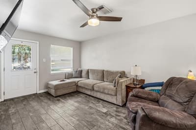 128 Lynn Drive, Azle TX 76020 - Photo 3