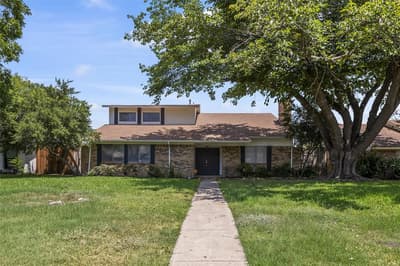 3837 Shadycreek Drive, Garland TX 75042