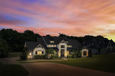 4640 Lake Breeze Drive, McKinney TX 75071 - Photo 2