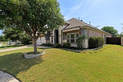 7700 Weatherford Trace, McKinney TX 75071 - Photo 2