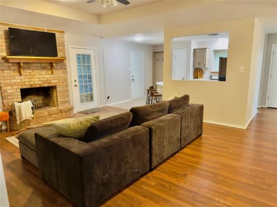 3910 Castlegate Drive, Paris TX 75462 - Photo 3