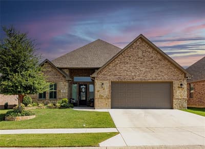213 Windy Glen Drive, Decatur TX 76234