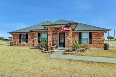 229 Harvey Lane, Decatur TX 76234 - Photo 2