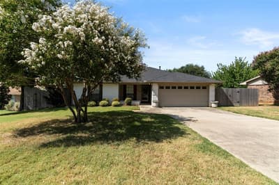 3013 Panhandle, Grapevine TX 76051 - Photo 2