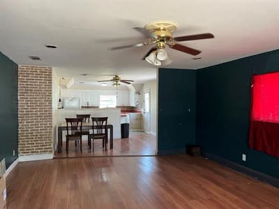 2525 Oakwood Terrace, Haltom City TX 76117 - Photo 3