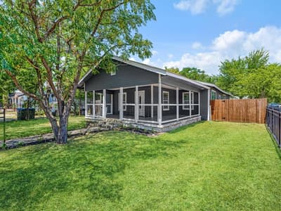 3435 Avenue M, Fort Worth TX 76105 - Photo 2