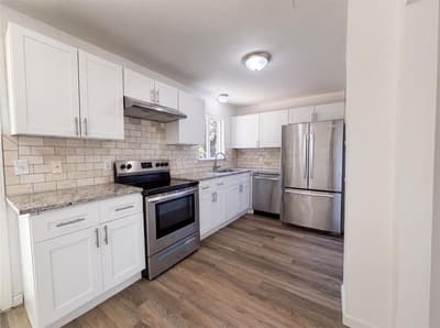 2505 Plaza Street, Arlington TX 76010 - Photo 2
