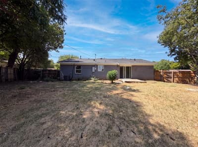 2505 Plaza Street, Arlington TX 76010 - Photo 5