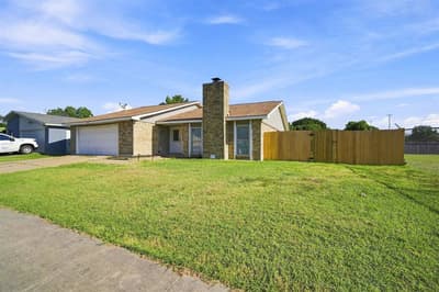 4205 Longstraw Drive, Fort Worth TX 76137 - Photo 3