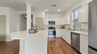 9208 Comanche Ridge Drive, Fort Worth TX 76131 - Photo 4