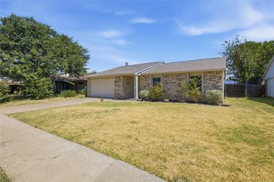 5661 Pearce Street, The Colony TX 75056 - Photo 4