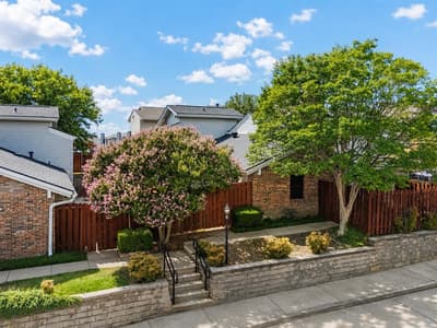 2541 Shady Ridge Drive # C, Bedford TX 76021