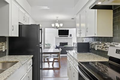 2509 W Oakdale Road, Irving TX 75060 - Photo 5