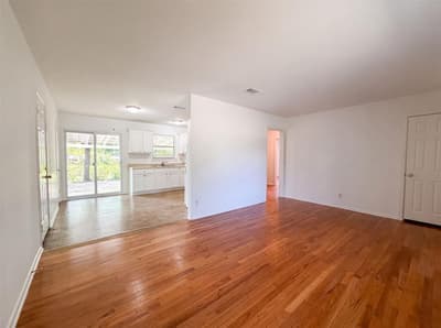 2609 Brockbank Drive, Irving TX 75062 - Photo 3