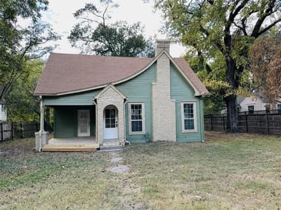 111 Pecan Street, Terrell TX 75160
