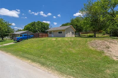 2264 Fritz Allen Street, Sansom Park TX 76114 - Photo 5