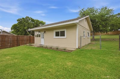 2264 Fritz Allen Street, Sansom Park TX 76114 - Photo 4
