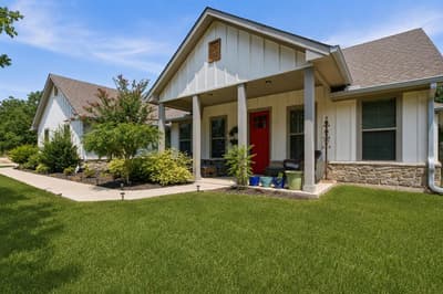 374 Clark Lake Road, Weatherford TX 76088