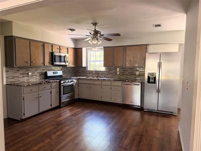 2010 Goldenrod Lane, Arlington TX 76013 - Photo 5