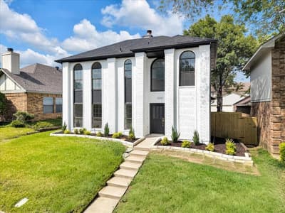 2237 Greenview Drive, Carrollton TX 75010
