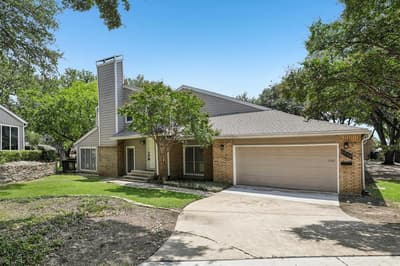 2712 Meadowstone Court, Carrollton TX 75006 - Photo 2