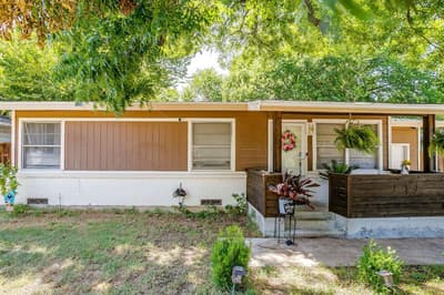 702 Lombardy Lane, Arlington TX 76013 - Photo 3