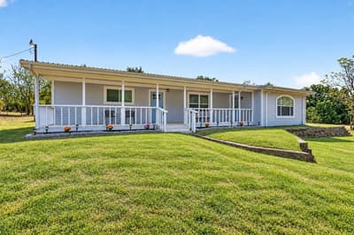 795 Meadow Road, Springtown TX 76082 - Photo 2