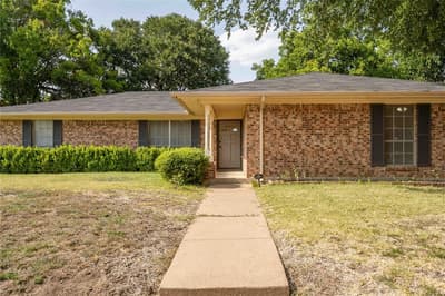 2001 Chalice Road, Arlington TX 76014 - Photo 2