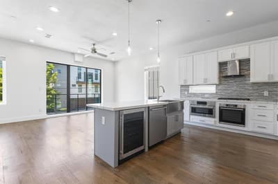 2450 N Garrett Avenue # 14, Dallas TX 75206 - Photo 4