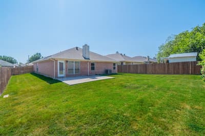 6004 Summerfield, Arlington TX 76018 - Photo 5