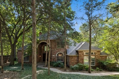908 Trailwood Court, Cedar Hill TX 75104 - Photo 2