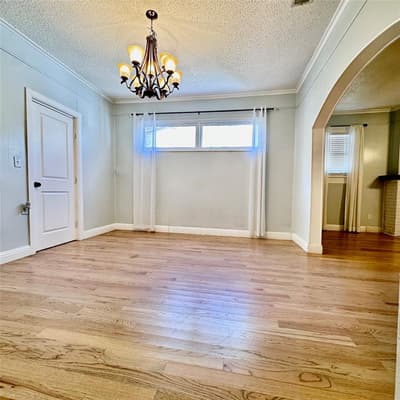 1912 Hurley Avenue, Fort Worth TX 76110 - Photo 3