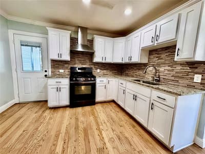 1912 Hurley Avenue, Fort Worth TX 76110 - Photo 5