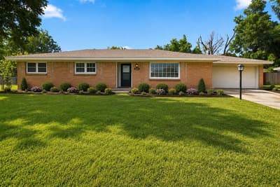 155 Chateau Drive, Fort Worth TX 76134 - Photo 3